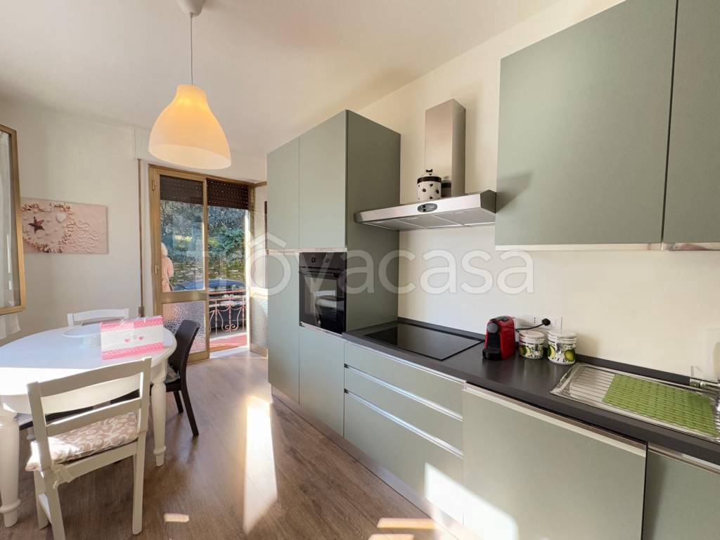 appartamento in vendita a Massa in zona Centro Storico