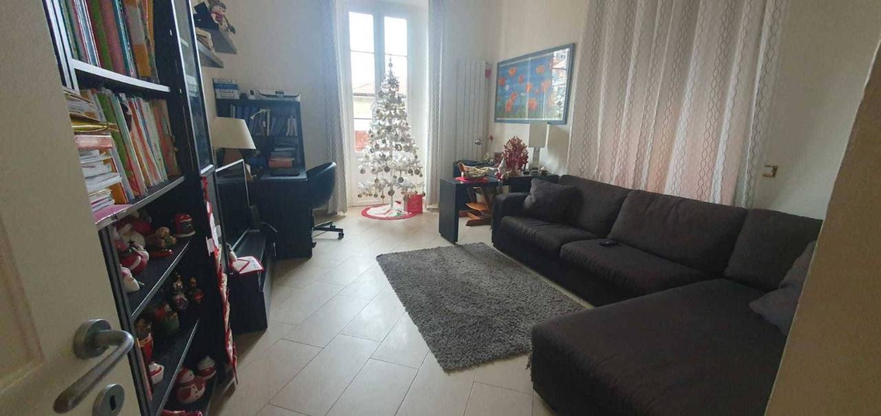 appartamento in vendita a Massa in zona Centro Storico