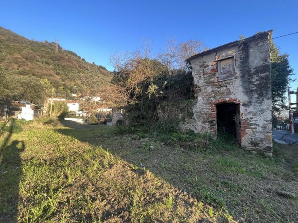 casa indipendente in vendita a Massa in zona Mirteto