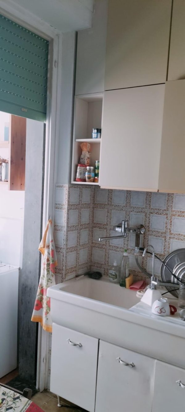 appartamento in vendita a Massa in zona Marina di Massa