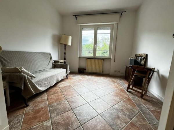 appartamento in vendita a Massa in zona Romagnano