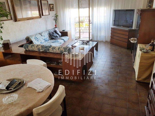 appartamento in vendita a Massa in zona Centro Storico