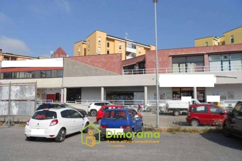 appartamento in vendita a Massa in zona Romagnano