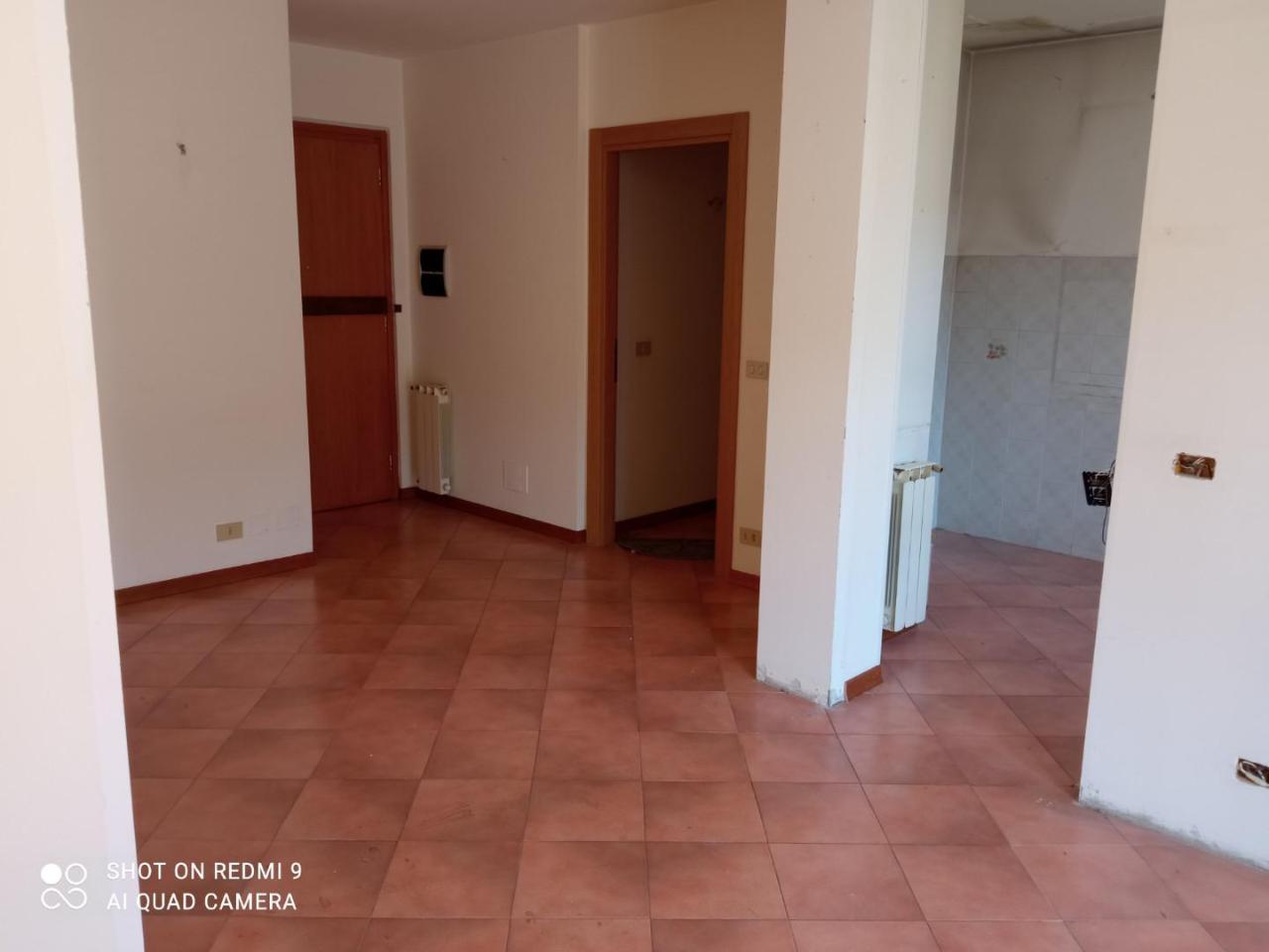 appartamento in vendita a Massa in zona Centro Storico