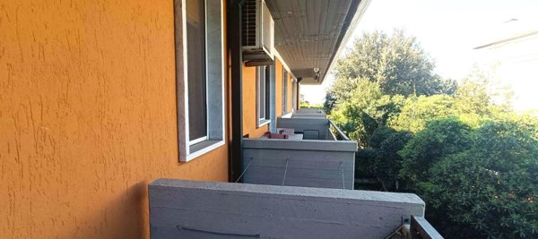 appartamento in vendita a Massa in zona Marina dei Ronchi