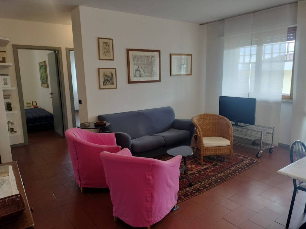 appartamento in vendita a Massa in zona Mirteto