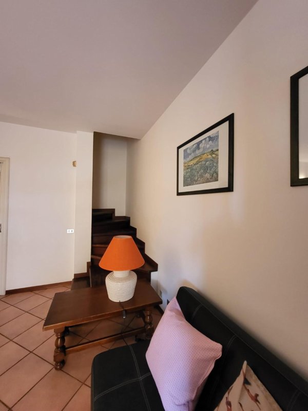 casa indipendente in vendita a Massa in zona Centro Storico