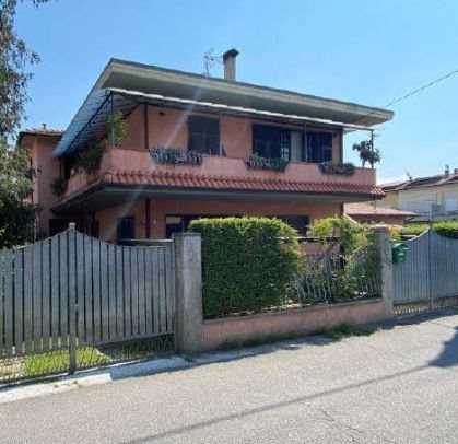 appartamento in vendita a Massa