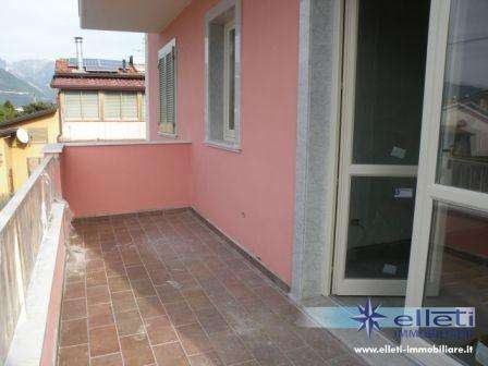 appartamento in vendita a Massa in zona Centro Storico