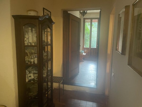 casa indipendente in vendita a Massa in zona Mirteto