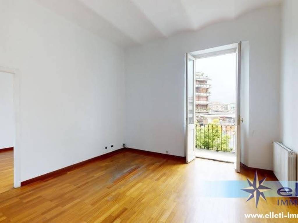 appartamento in vendita a Massa in zona Centro Storico