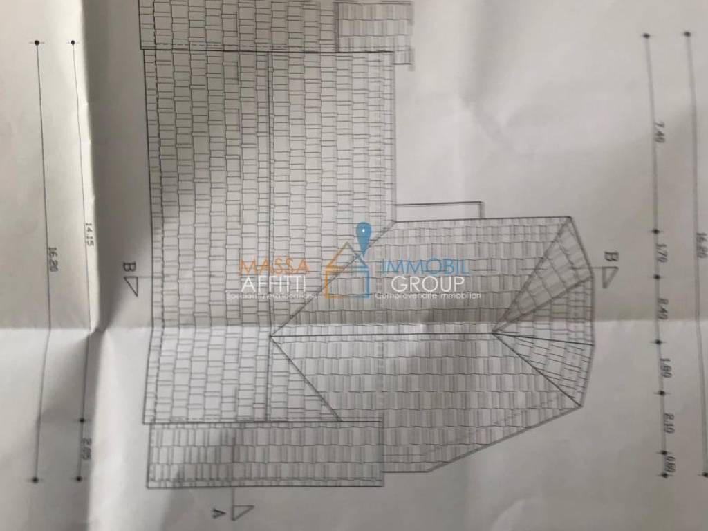 casa indipendente in vendita a Massa