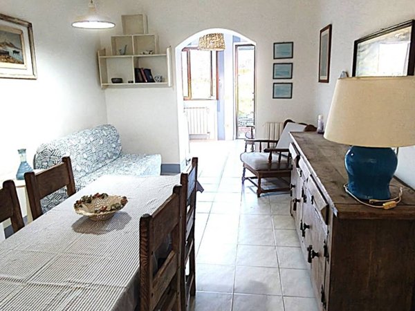 appartamento in vendita a Massa in zona Marina dei Ronchi