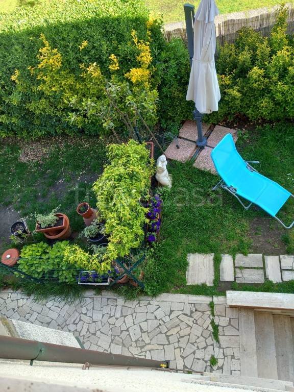 appartamento in vendita a Massa in zona Marina di Massa