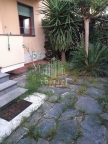 appartamento in vendita a Massa in zona Marina di Massa