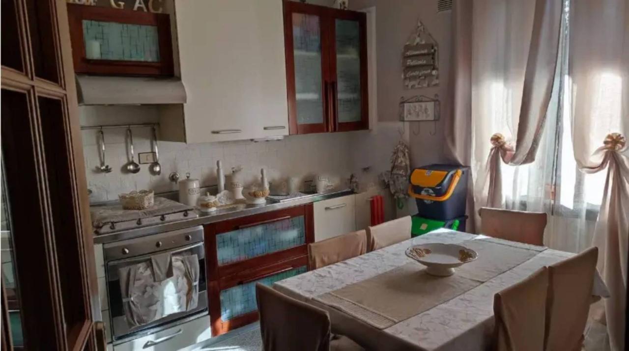 appartamento in vendita a Massa in zona Centro Storico