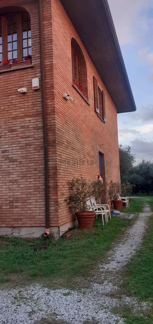 appartamento in vendita a Massa