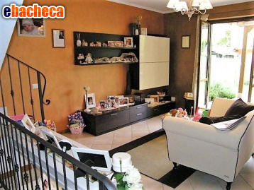 appartamento in vendita a Massa in zona Romagnano