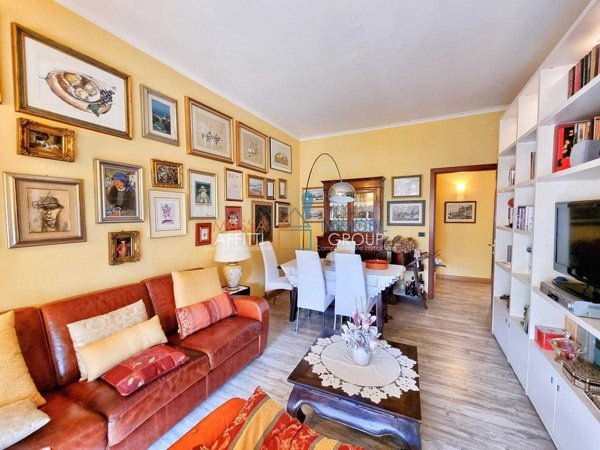 appartamento in vendita a Massa in zona Centro Storico