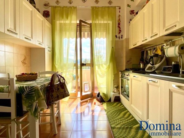 appartamento in vendita a Massa in zona Marina di Massa