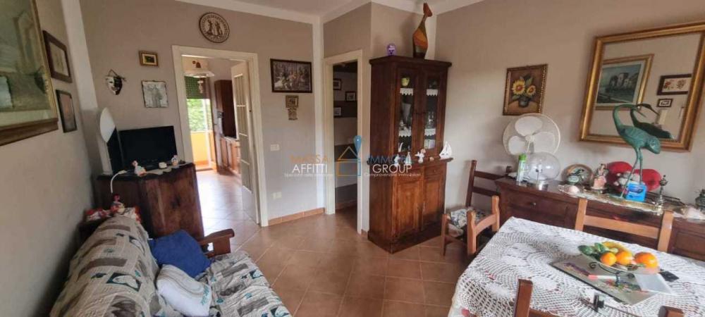 appartamento in vendita a Massa in zona Marina di Massa