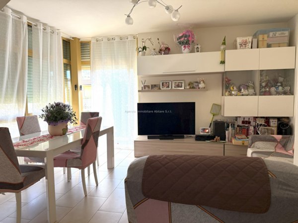 casa indipendente in vendita a Massa in zona Centro Storico