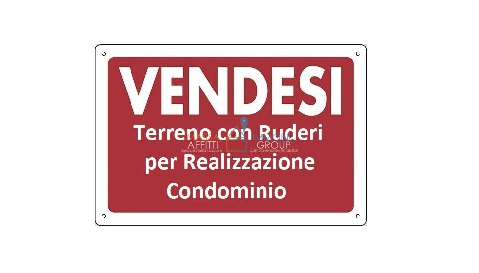 appartamento in vendita a Massa in zona Centro Storico