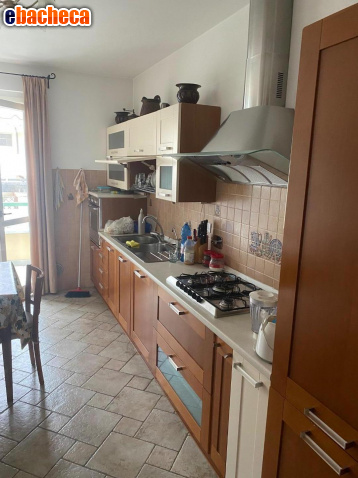 appartamento in vendita a Massa in zona Marina di Massa