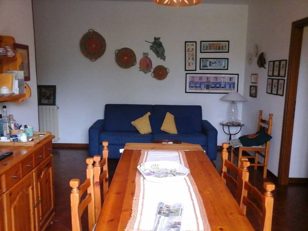 appartamento in vendita a Massa in zona Marina di Massa