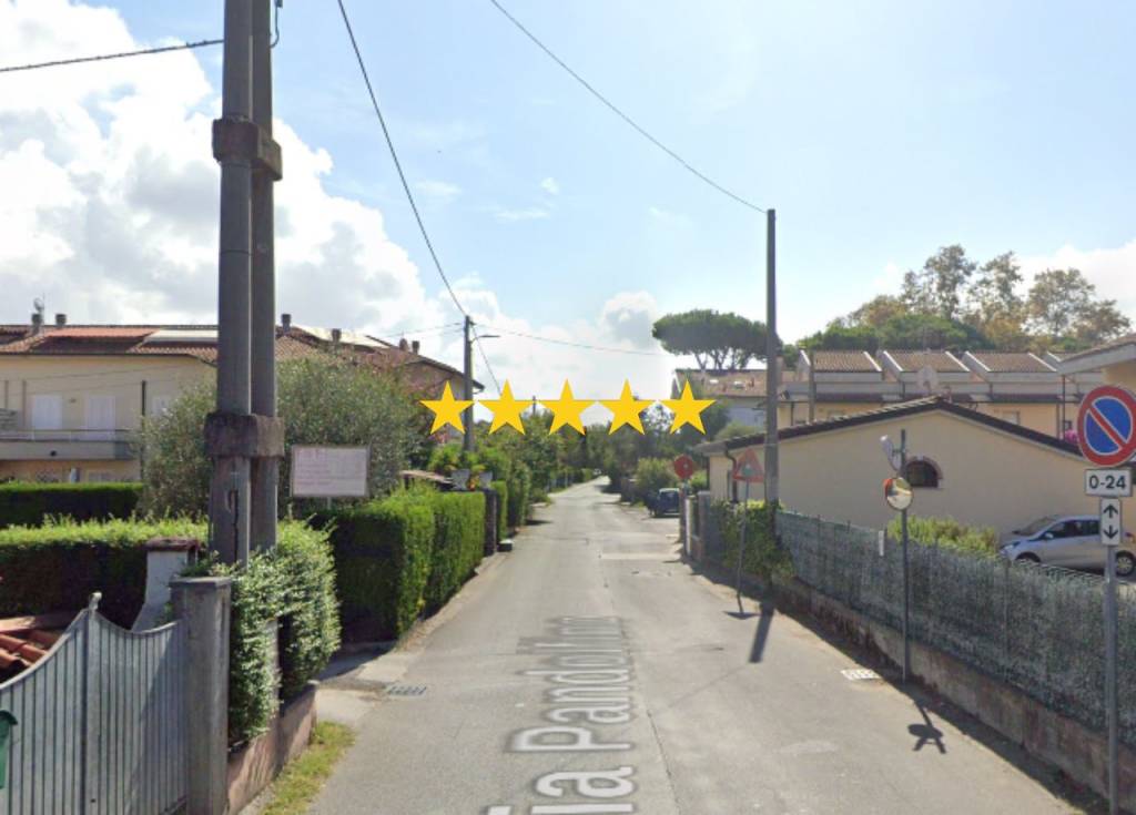appartamento in vendita a Massa in zona Centro Storico