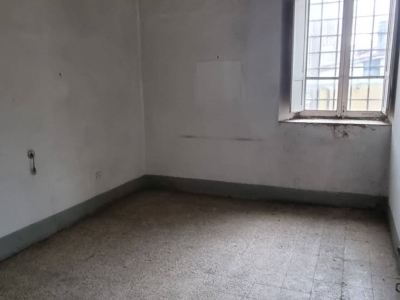 appartamento in vendita a Massa