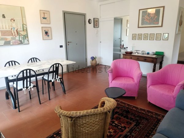 appartamento in vendita a Massa in zona Mirteto