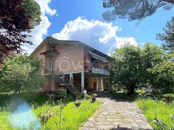 casa indipendente in vendita a Massa in zona Centro Storico