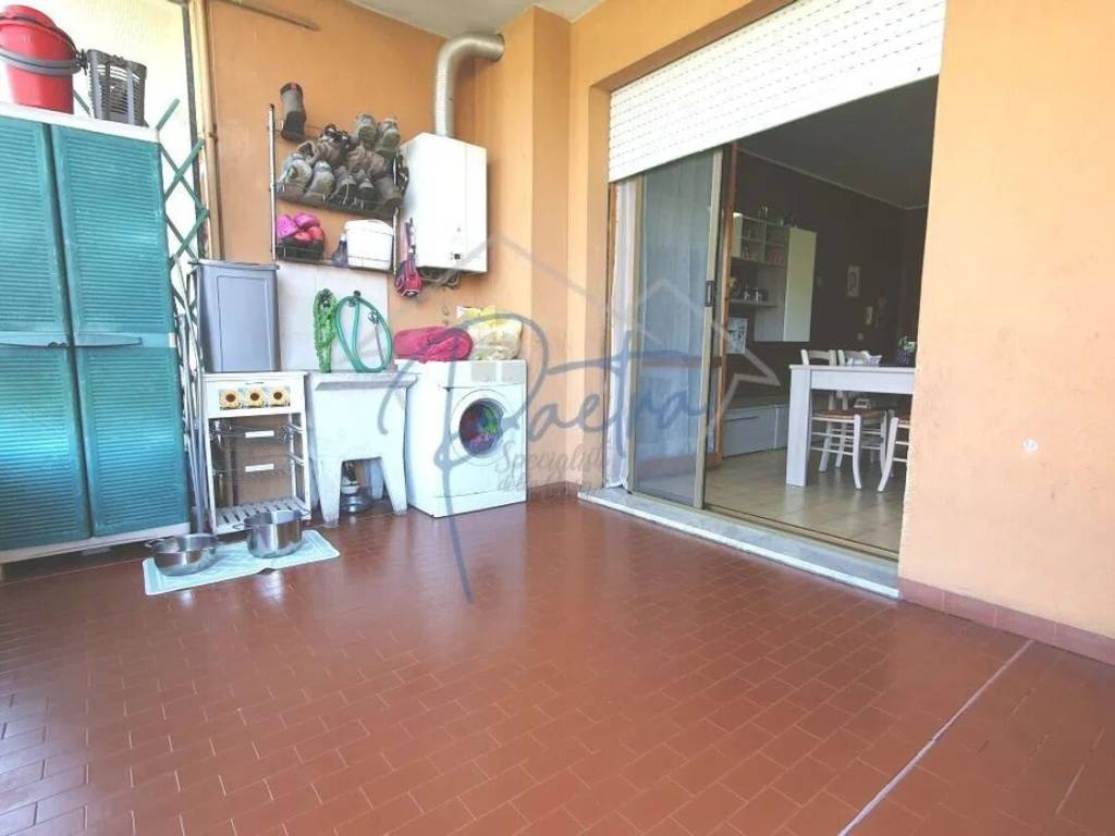 appartamento in vendita a Massa in zona Marina di Massa