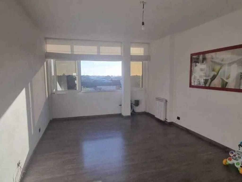 appartamento in vendita a Massa in zona Marina di Massa