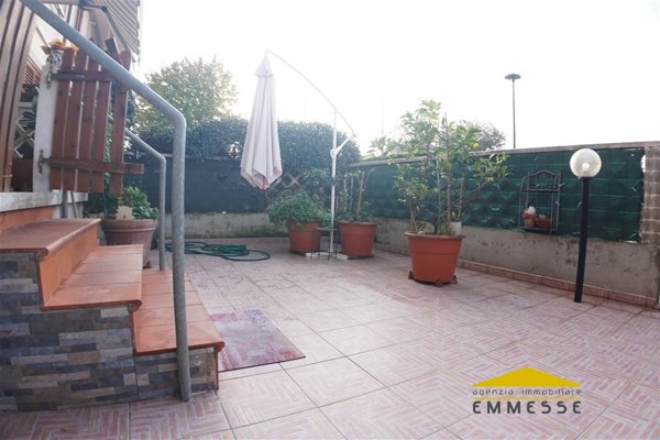 casa indipendente in vendita a Massa in zona Quercioli