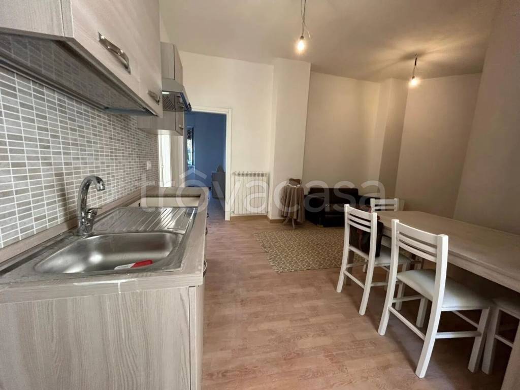appartamento in vendita a Massa in zona Centro Storico