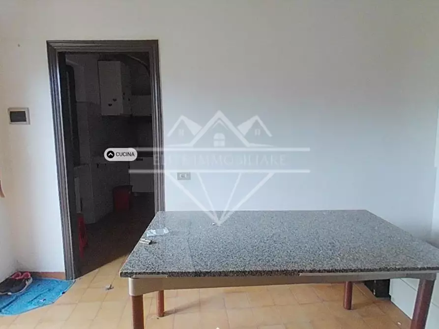 appartamento in vendita a Massa in zona Centro Storico