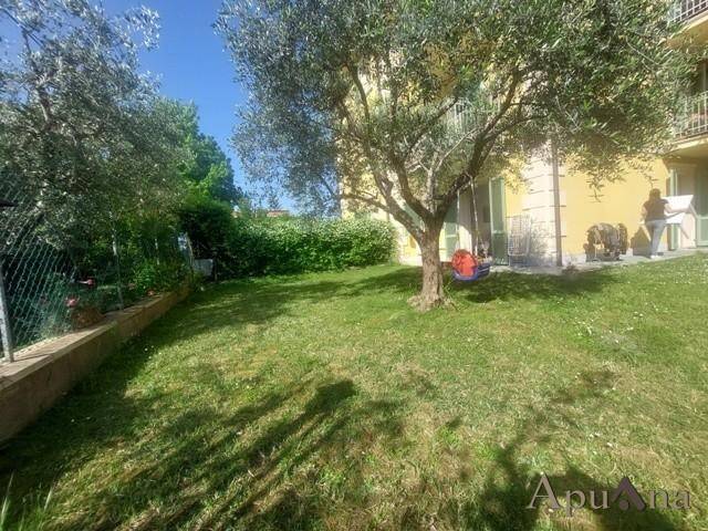 appartamento in vendita a Massa