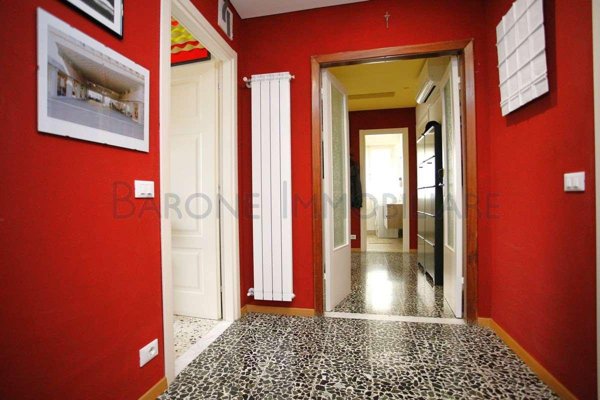 appartamento in vendita a Massa in zona Centro Storico