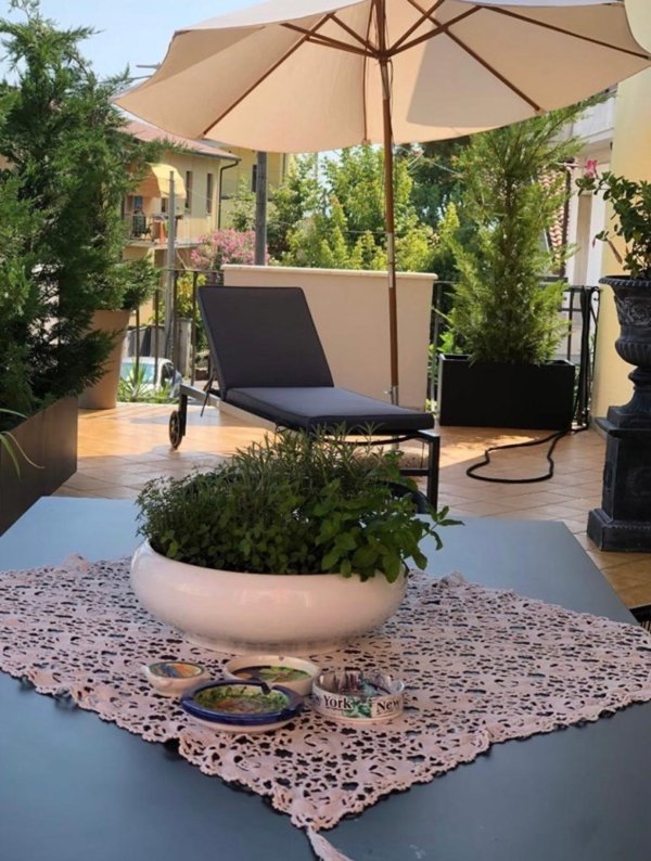 casa indipendente in vendita a Massa in zona Marina di Massa