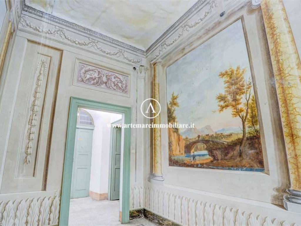 intera palazzina in vendita a Massa
