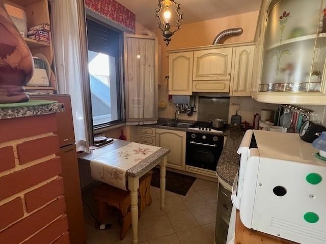 appartamento in vendita a Massa in zona Quercioli