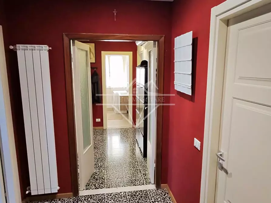 appartamento in vendita a Massa in zona Centro Storico