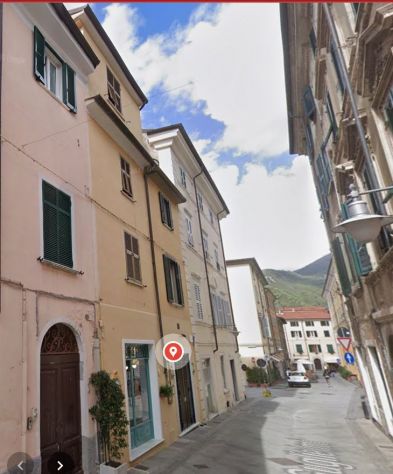 appartamento in vendita a Massa in zona Centro Storico
