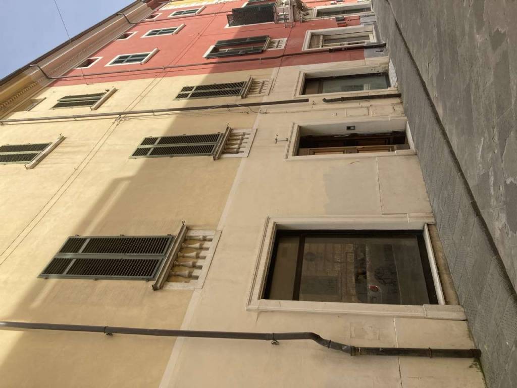 intera palazzina in vendita a Massa