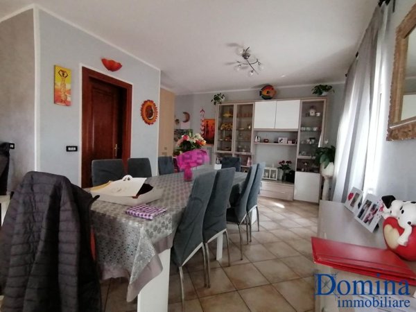 casa indipendente in vendita a Massa in zona Quercioli