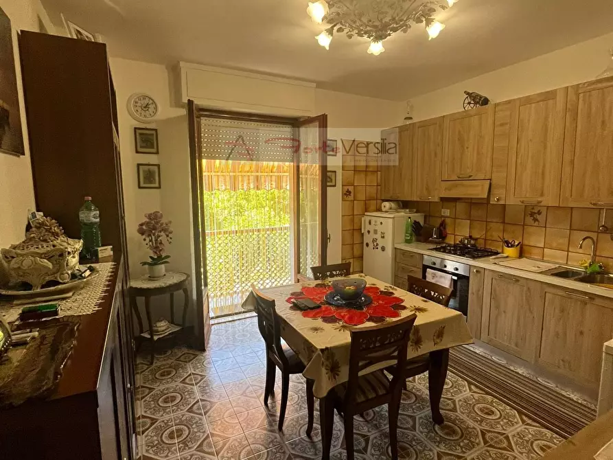 appartamento in vendita a Massa in zona Marina dei Ronchi