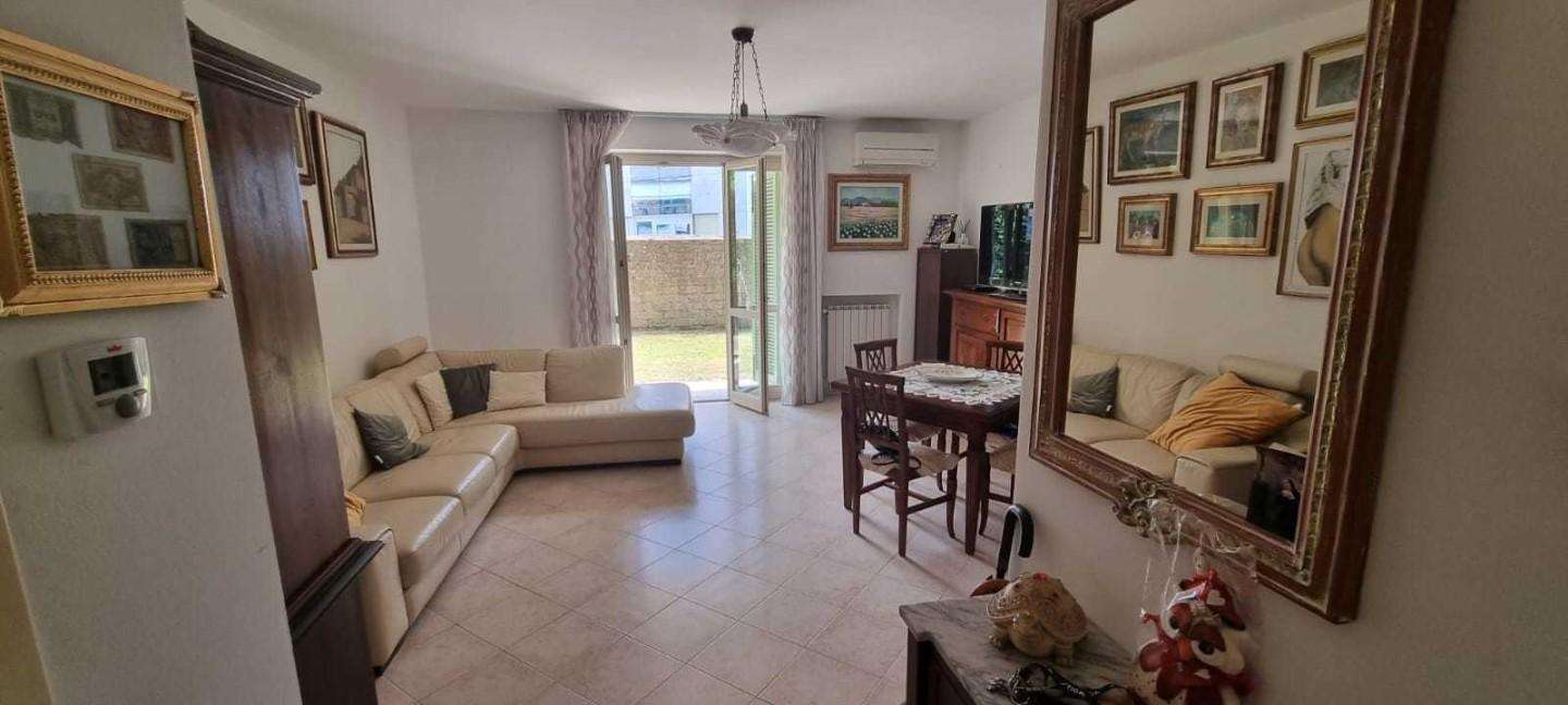 appartamento in vendita a Massa