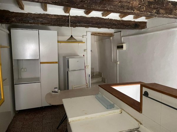 casa indipendente in vendita a Massa in zona Antona